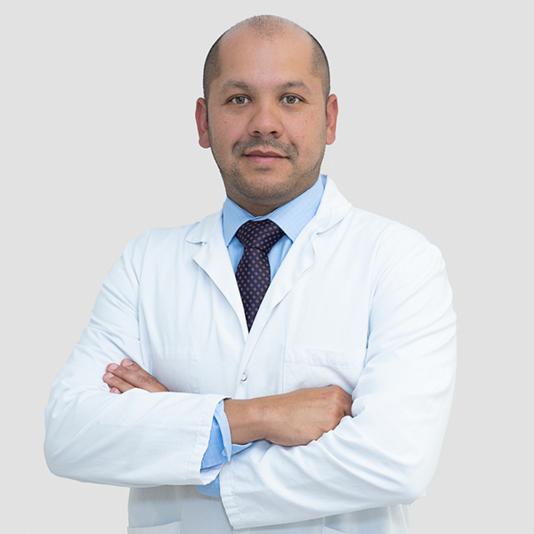 Dr. Alejandro Acosta
