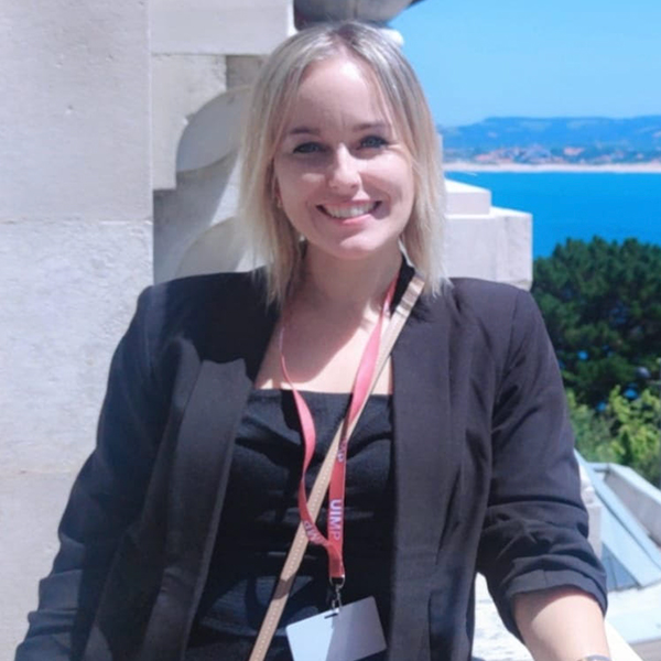 Sra. Virginia Gómez Sánchez